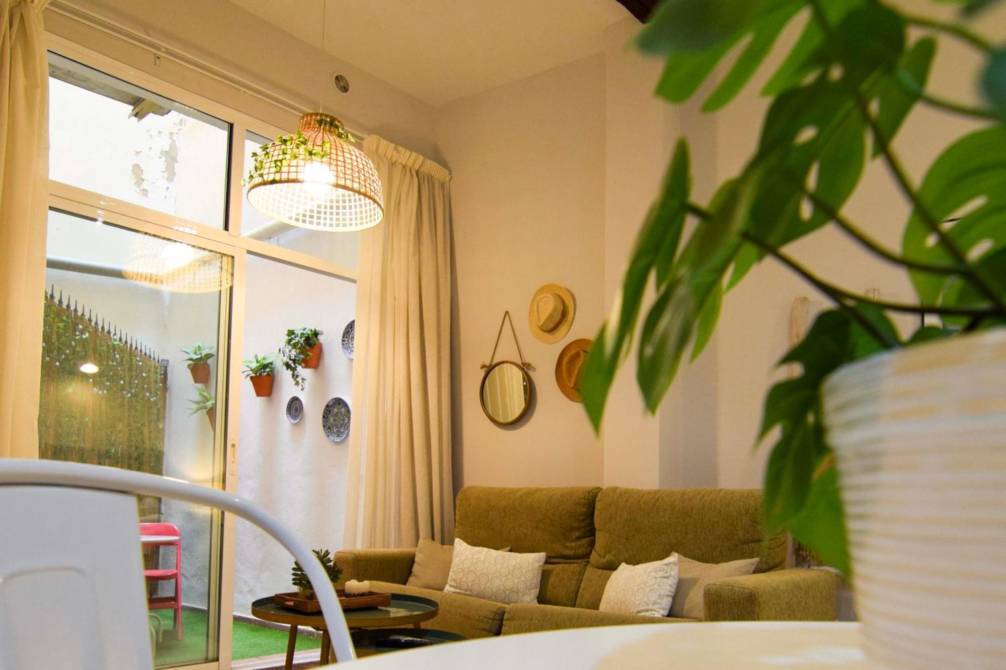Letplanet Peaceful Thyssen Apartment *